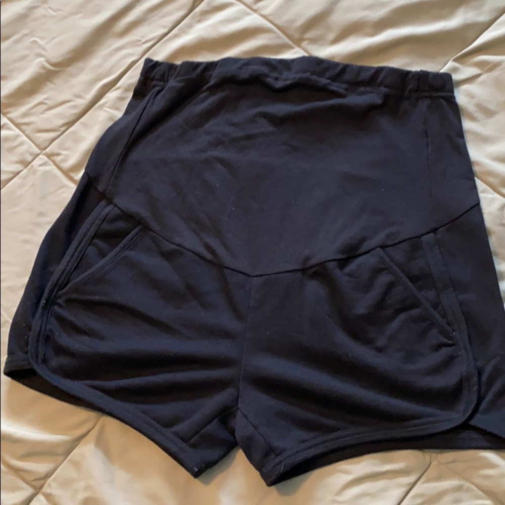 Maternity shorts